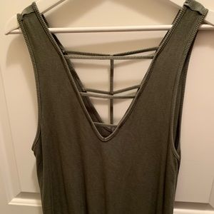 Ribbed strappy army green tank